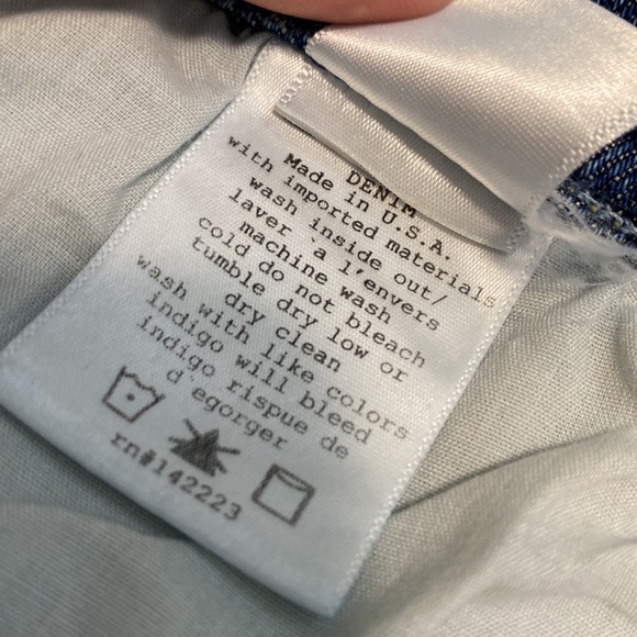 High Waist Annabelle Short in Way Up North
McGuire Denim 26 - Picture 7 of 15